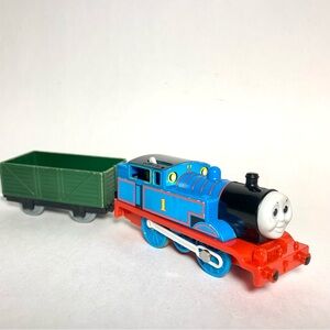 Thomas & Friends Trackmaster Thomas and Green Truck Motorized (NOT WORKING)